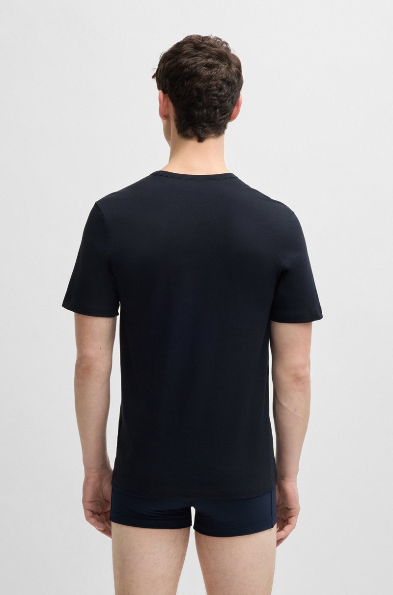 Hugo Boss Paquete de tres camisetas interiores con logo en punto de algodón Oferta especial