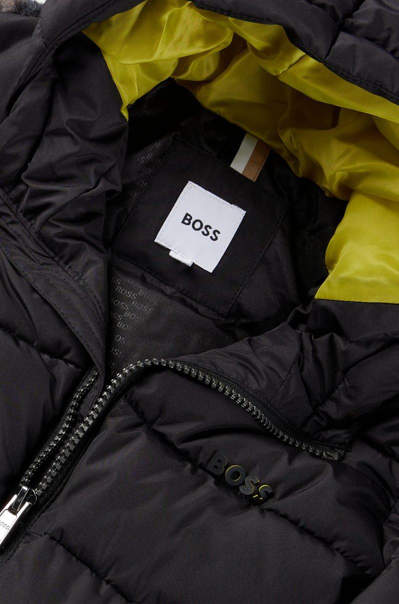 Hugo Boss Chaqueta con capucha y sherpa de camuflaje en la espalda para niños Limitado a 3 días