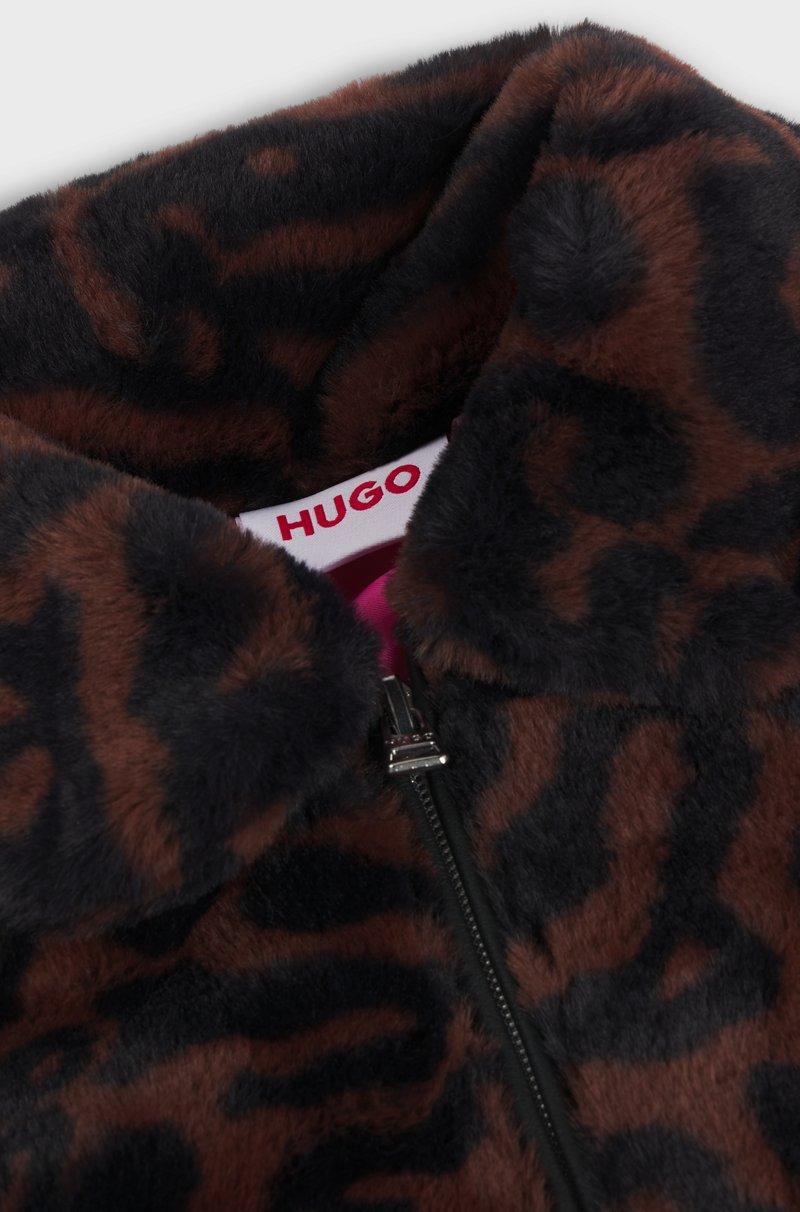 Hugo Boss Chaqueta de imitación de piel para niños con estampado de guepardo Tienda