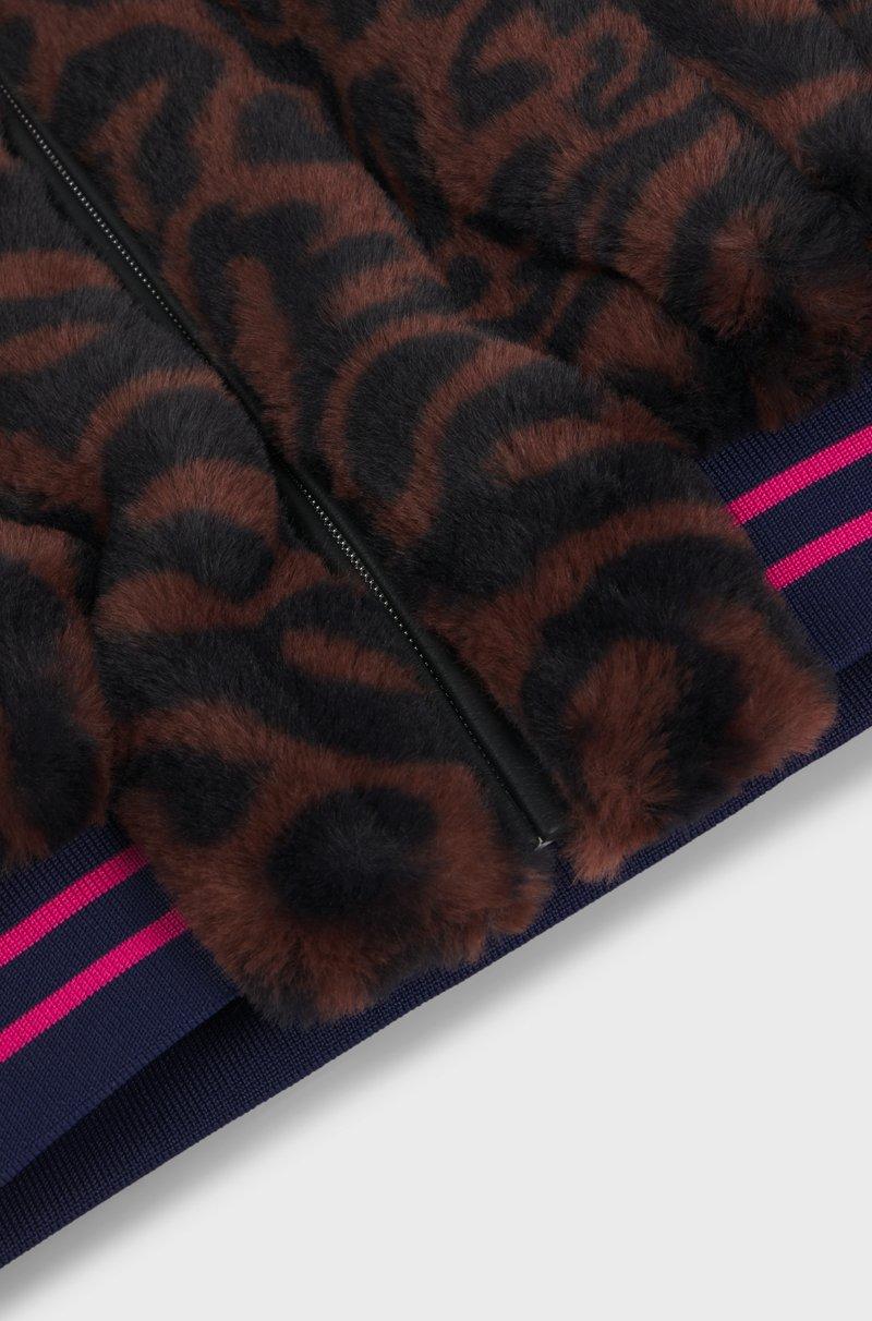 Hugo Boss Chaqueta de imitación de piel para niños con estampado de guepardo Tienda