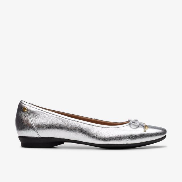 Clarks Zapatos de tacón plateados metálicos para mujer