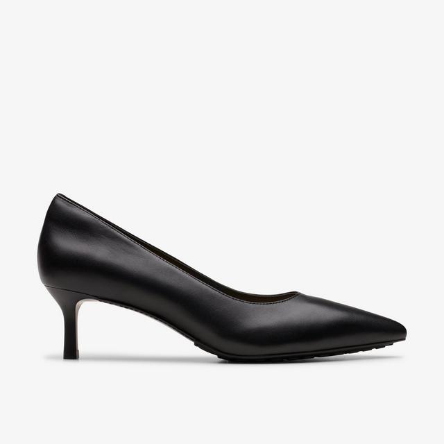 Clarks Adela Court en cuero negro Zapatos