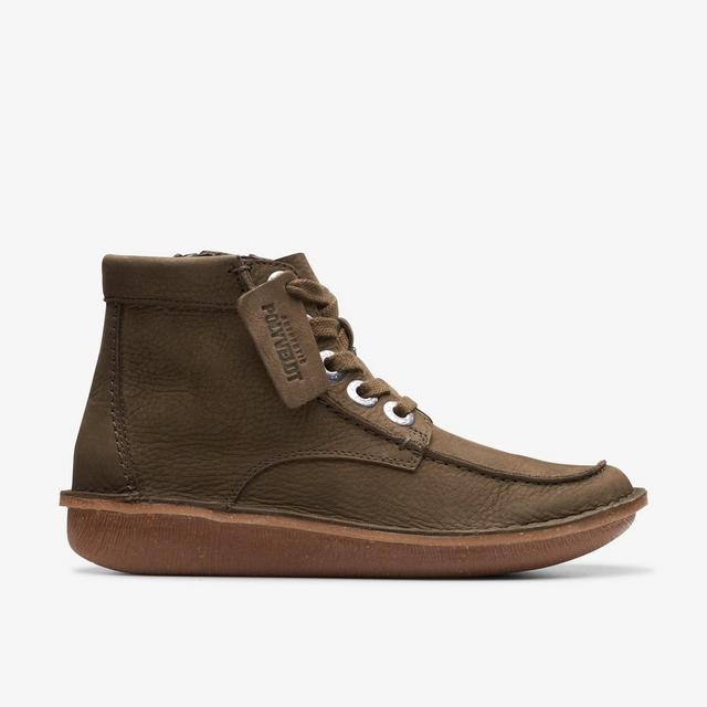 Clarks MUJERES Funny Cedar en piel de nobuk color verde oliva oscuro Funny Cedar Ahorra y exporta